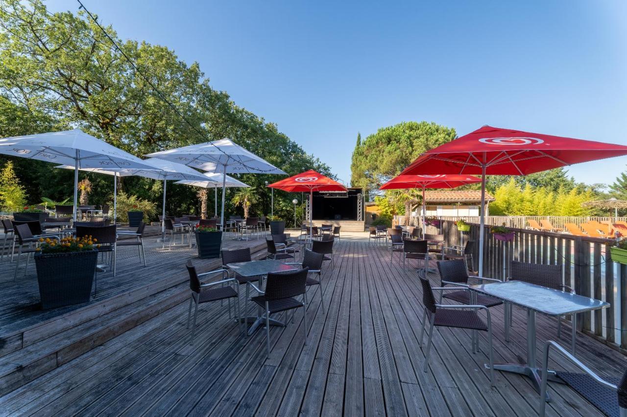 Hotel Camping Les Reflets Du Quercy Crayssac Exteriér fotografie