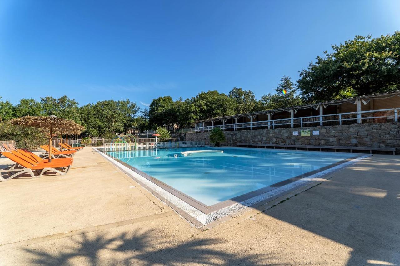 Hotel Camping Les Reflets Du Quercy Crayssac Exteriér fotografie